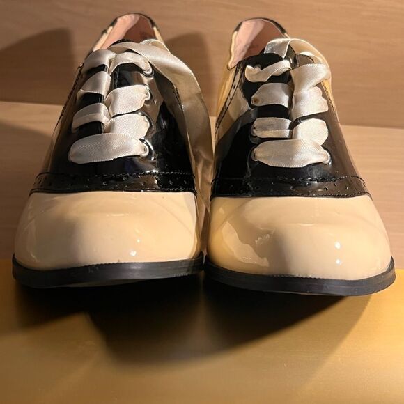 G.H Bass X Rachel Antonhoff Cream & Black Patent Leather Heeled Oxford Shoes - Picture 8 of 13
